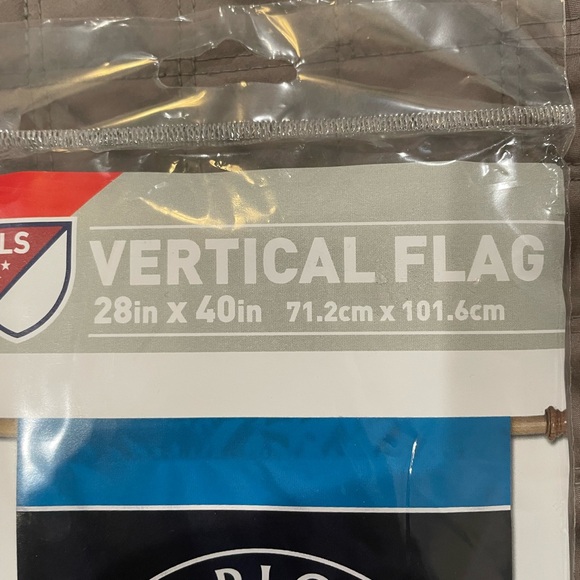 NEW,Charlotte Football Club Vertical Flag, 28”x40”, 3” Pole Sleeve - Picture 2 of 3